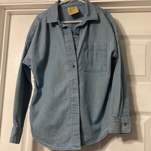 Girls Button down shirt size S 7/8